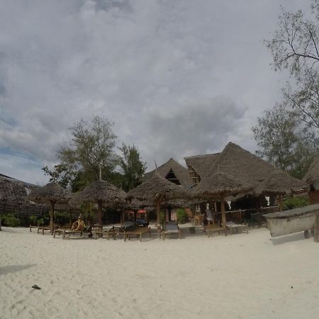 Mano Kendwa Beach Bagian luar foto