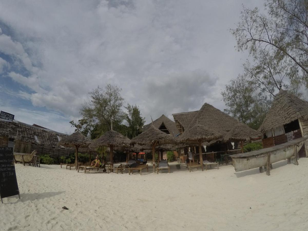 Mano Kendwa Beach Bagian luar foto
